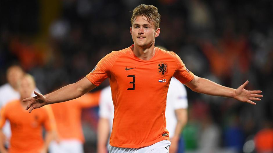 Sự nghiệp và đóng góp của Matthijs de Ligt trong làng bóng đá