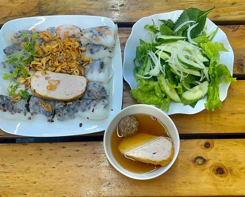Bánh cuốn quận 1