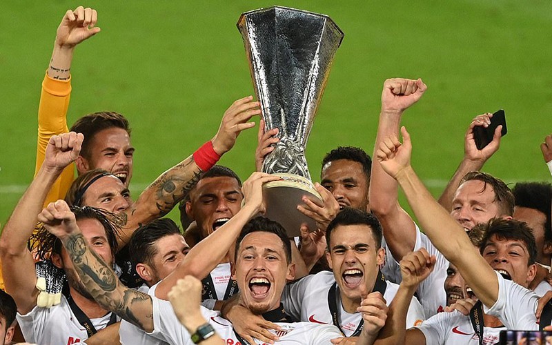 Các đội bóng từng vô địch Cúp C2 châu Âu